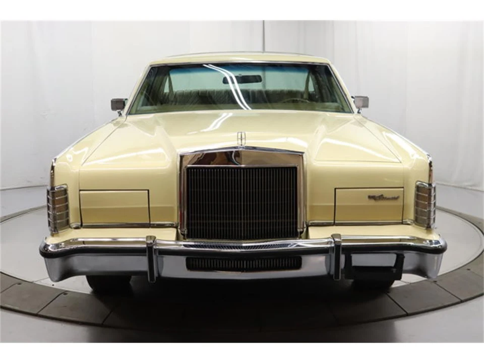 1978 Lincoln Town Car - Image 3 of 31