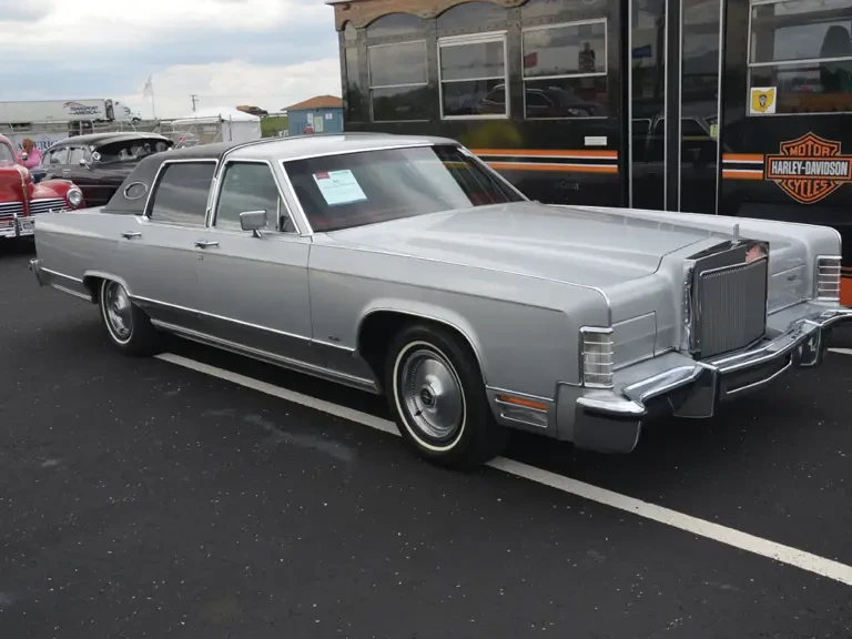 1978 Lincoln Town Car - Image 2 of 2
