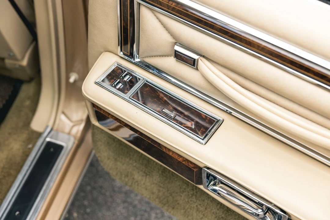 1978 Lincoln Town Car - Image 30 of 31