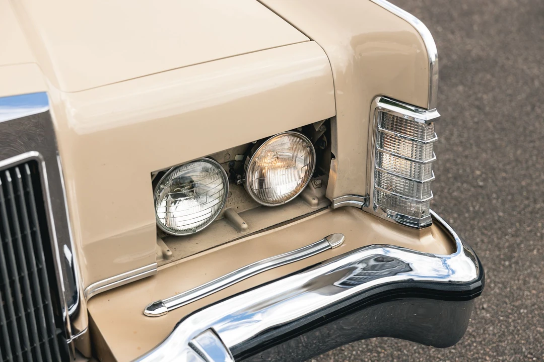 1978 Lincoln Town Car - Image 19 of 31