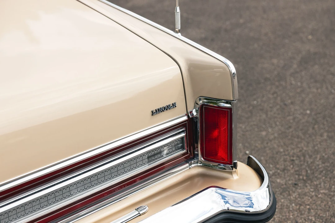 1978 Lincoln Town Car - Image 12 of 31