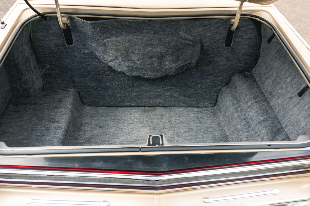 1978 Lincoln Town Car - Image 17 of 31