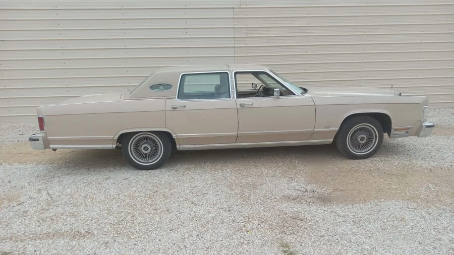 1978 Lincoln Town Car - Image 7 of 13
