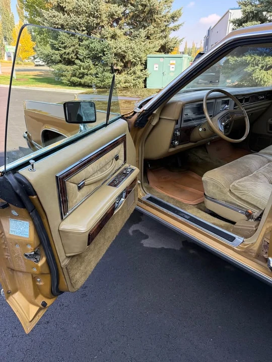 1978 Lincoln Continental 5th Gen - Image 7 of 20