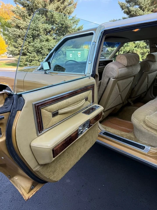 1978 Lincoln Continental 5th Gen - Image 13 of 20