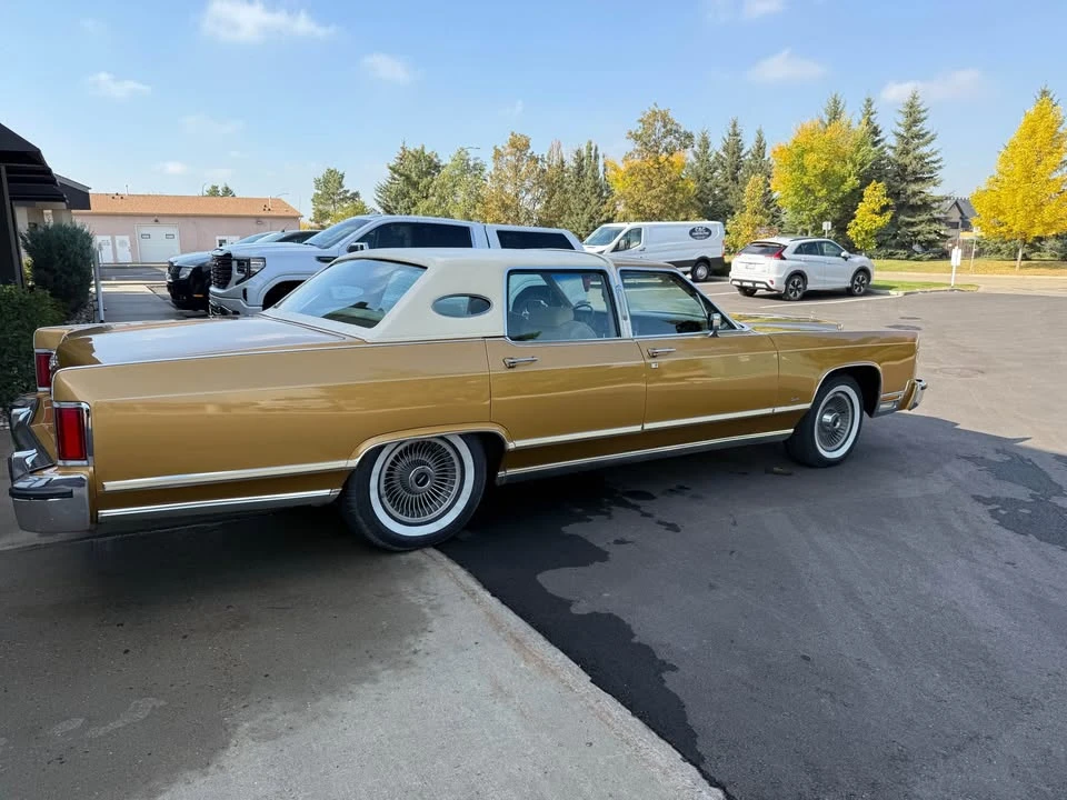 1978 Lincoln Continental 5th Gen - Image 2 of 20