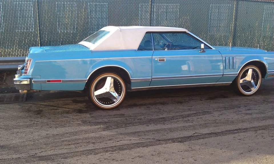 1978 Lincoln Continental Mark V - Image 9 of 11