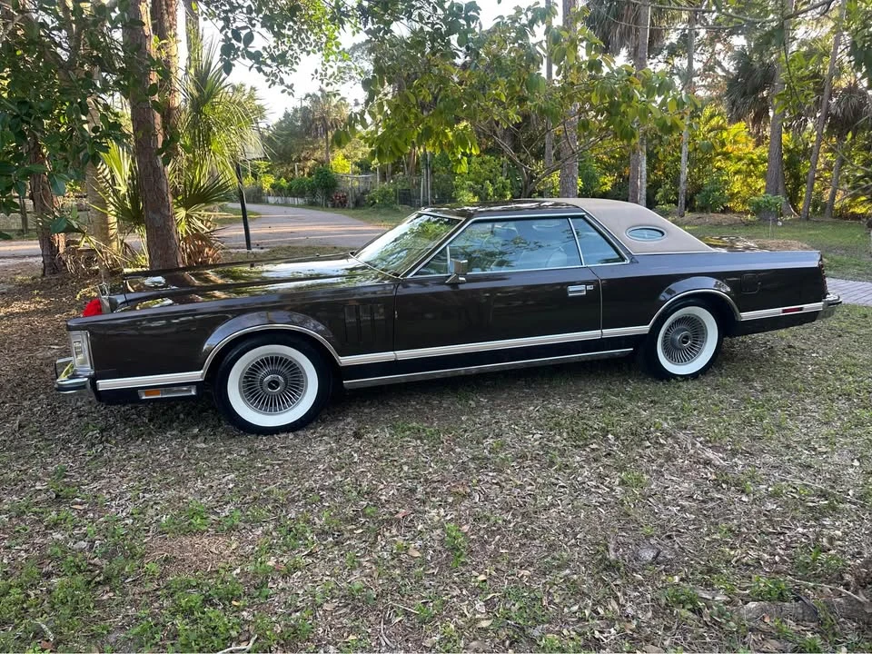 1978 Lincoln Continental Mark V - Image 7 of 12