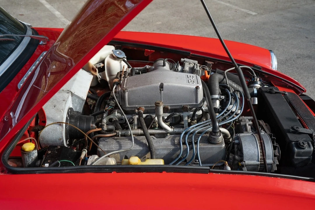 1978 MG RV8 - Image 8 of 30