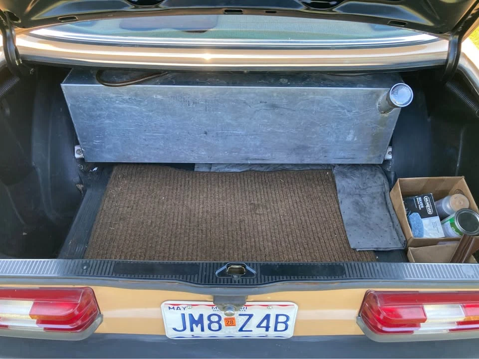 1978 Mercedes-Benz W123 Sedan - Image 9 of 17