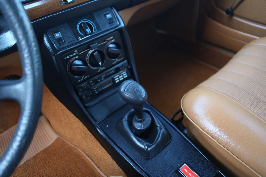 1978 Mercedes-Benz W123 Sedan - Image 26 of 31