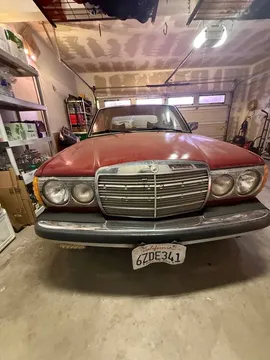 1978 Mercedes-Benz 240D Diesel