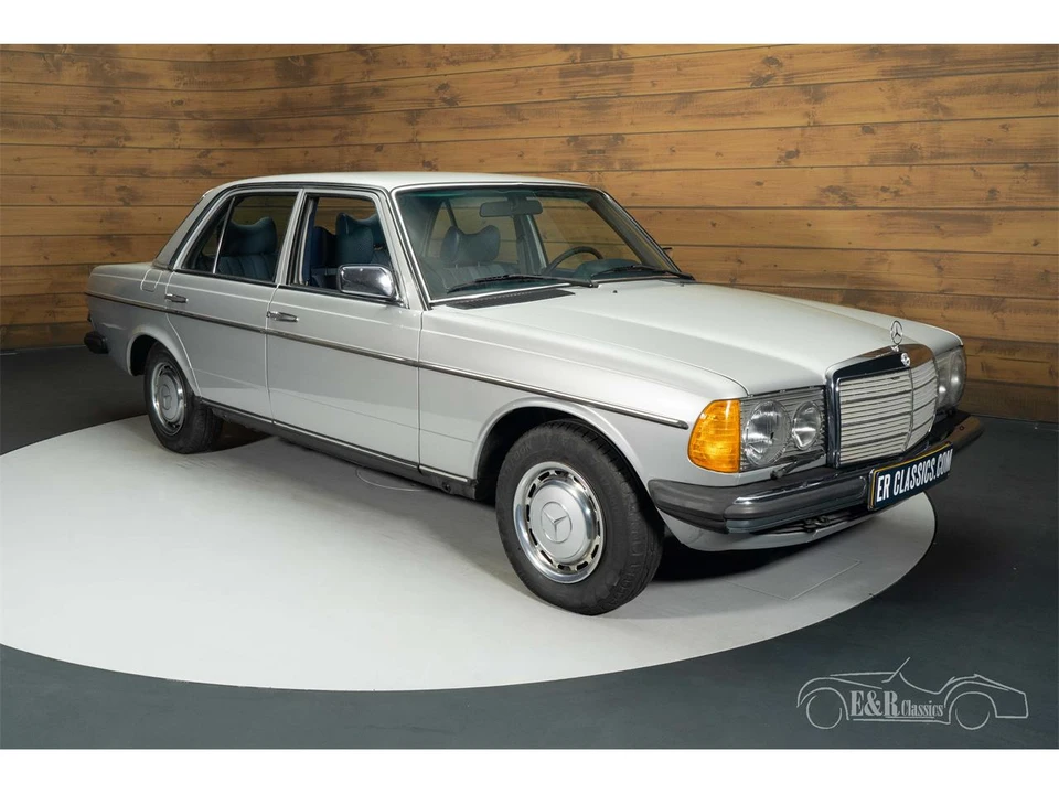1978 Mercedes-Benz W123 Sedan - Image 4 of 19