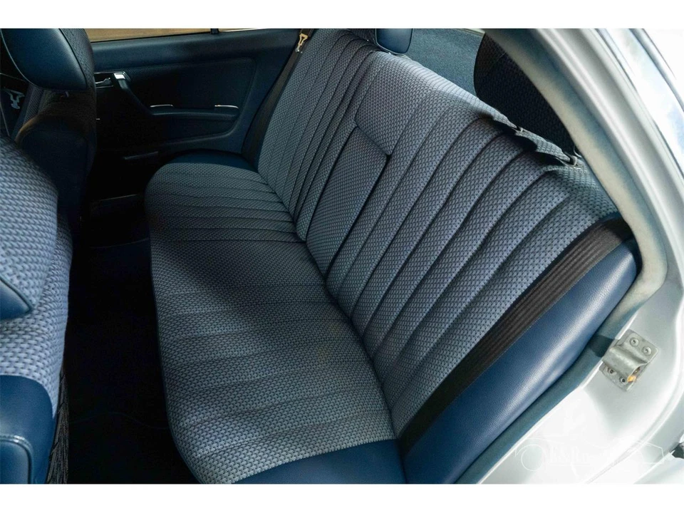 1978 Mercedes-Benz W123 Sedan - Image 12 of 19