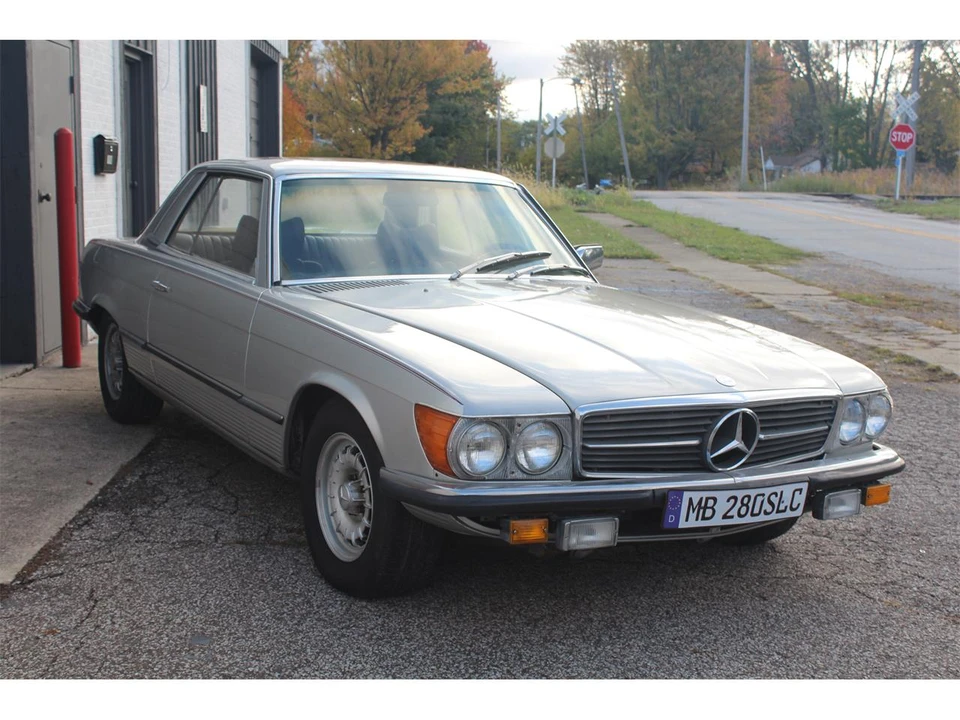 1978 Mercedes-Benz W123 Sedan - Image 2 of 31