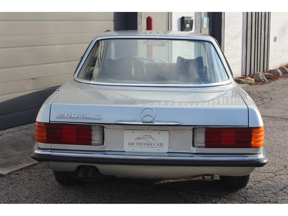 1978 Mercedes-Benz W123 Sedan - Image 8 of 31