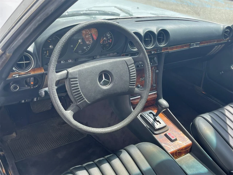 1978 Mercedes-Benz W123 Sedan - Image 15 of 31