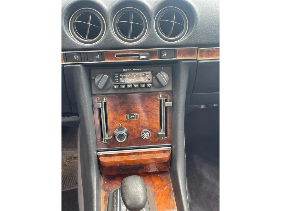 1978 Mercedes-Benz W123 Sedan - Image 24 of 31