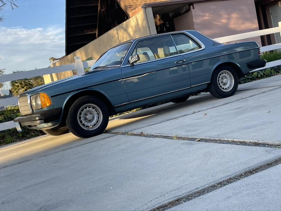 1978 Mercedes-Benz W123 Coupe (C123) - Image 5 of 31