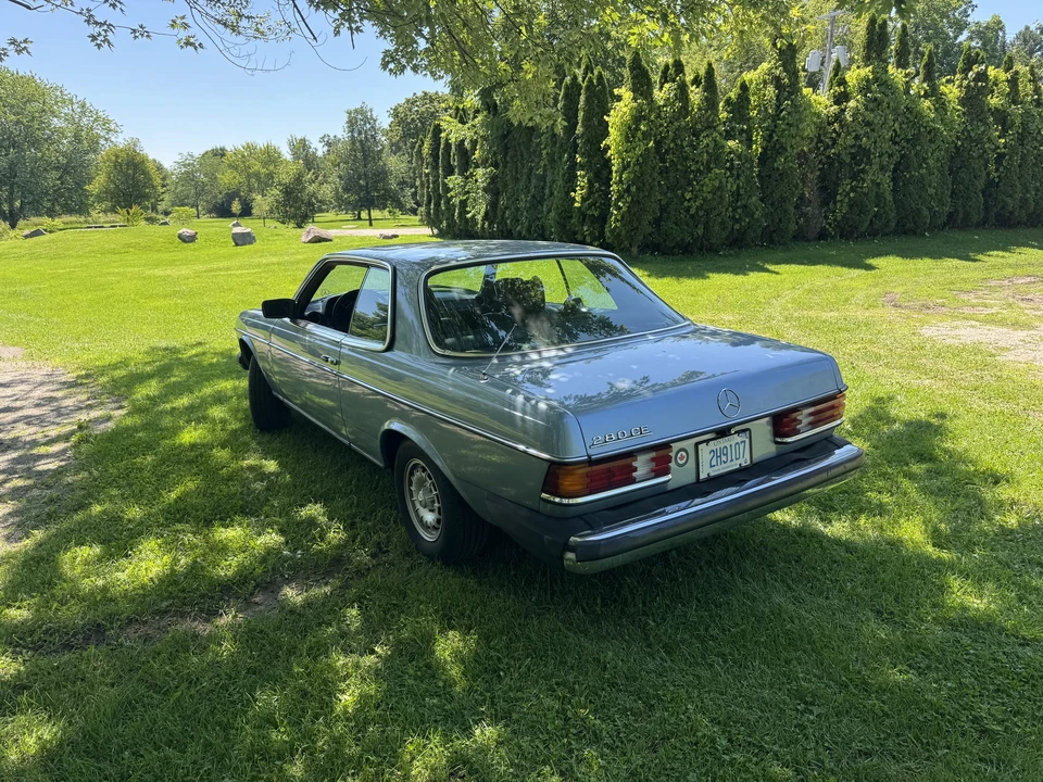 1978 Mercedes-Benz W123 Coupe (C123) - Image 10 of 31
