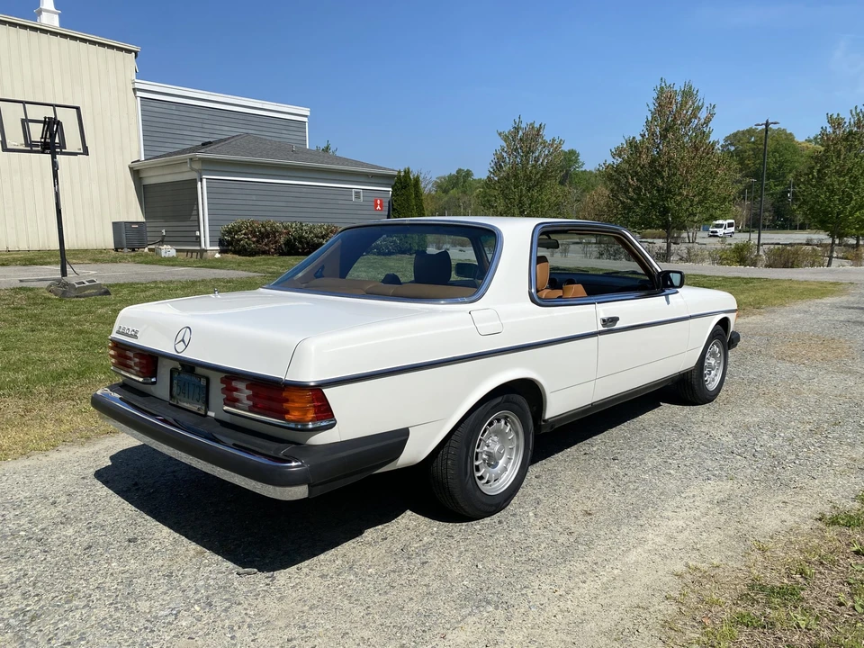 1978 Mercedes-Benz W123 Coupe (C123) - Image 15 of 31