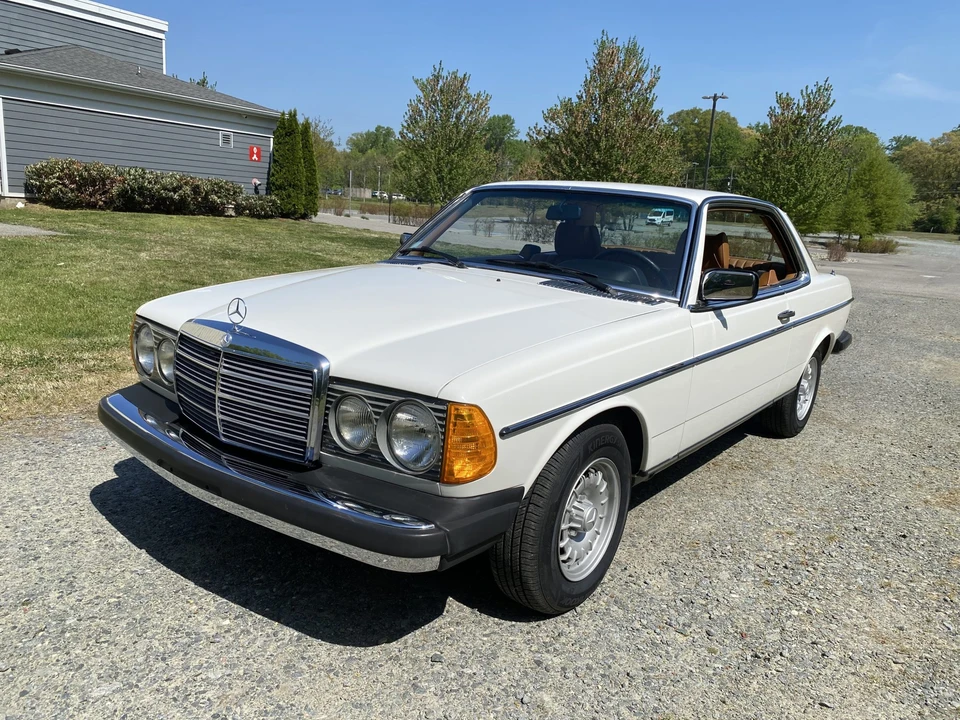 1978 Mercedes-Benz W123 Coupe (C123) - Image 4 of 31