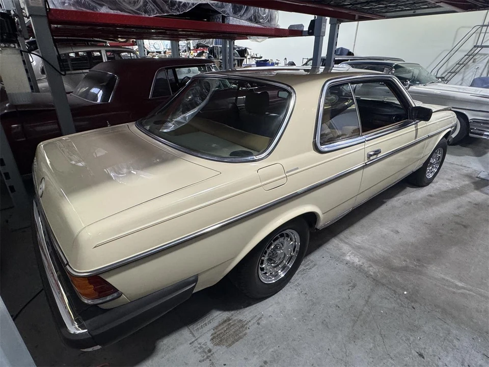 1978 Mercedes-Benz W123 Coupe (C123) - Image 3 of 20
