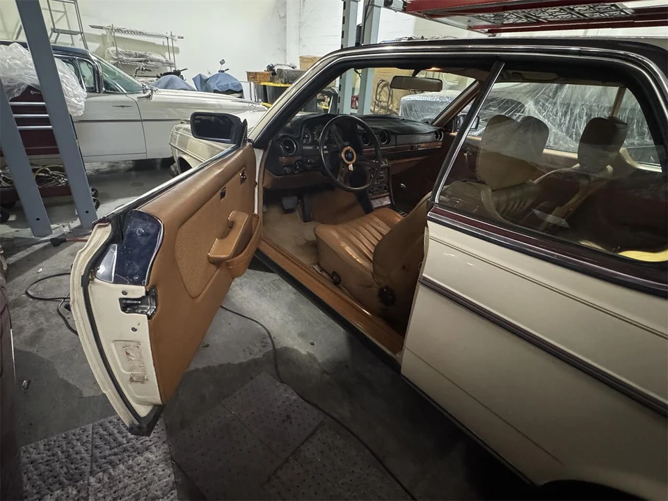 1978 Mercedes-Benz W123 Coupe (C123) - Image 8 of 20