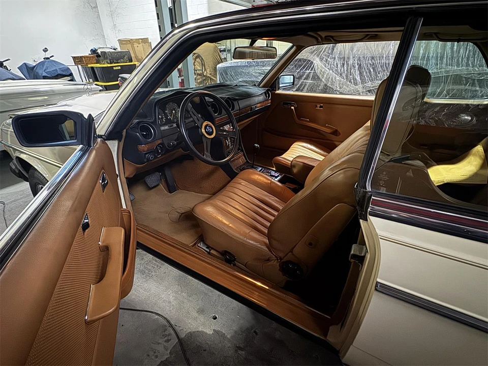 1978 Mercedes-Benz W123 Coupe (C123) - Image 9 of 20