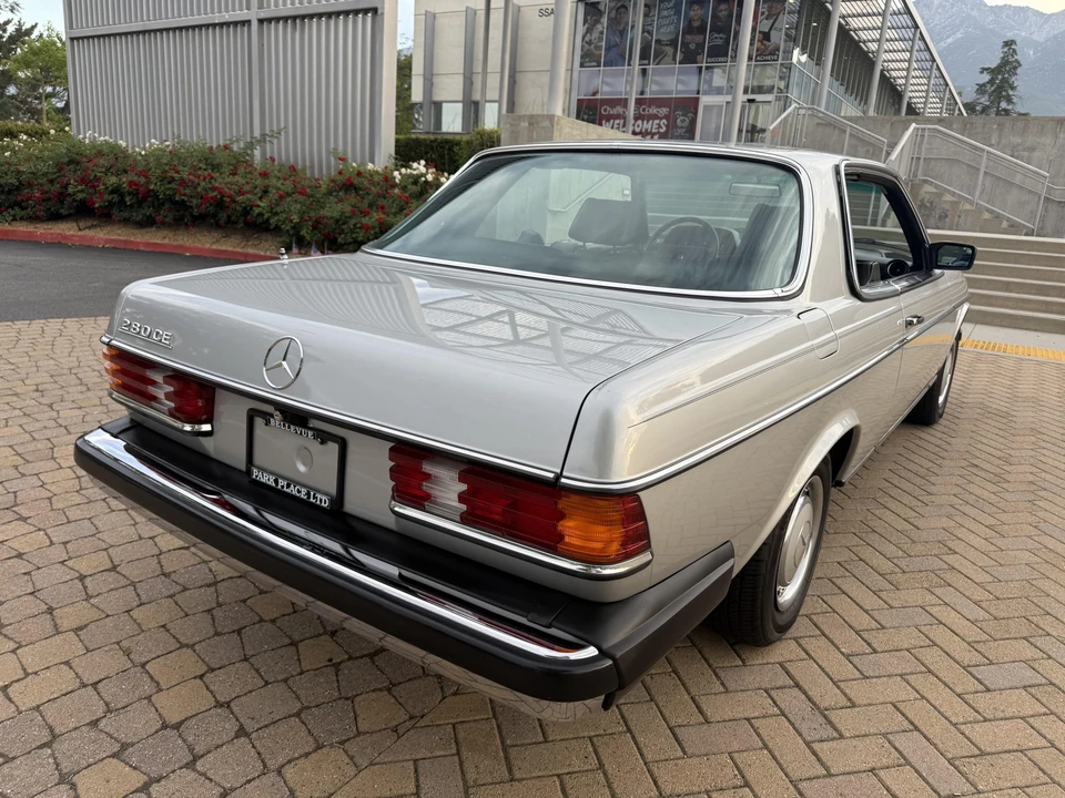 1978 Mercedes-Benz W123 Coupe (C123) - Image 26 of 31