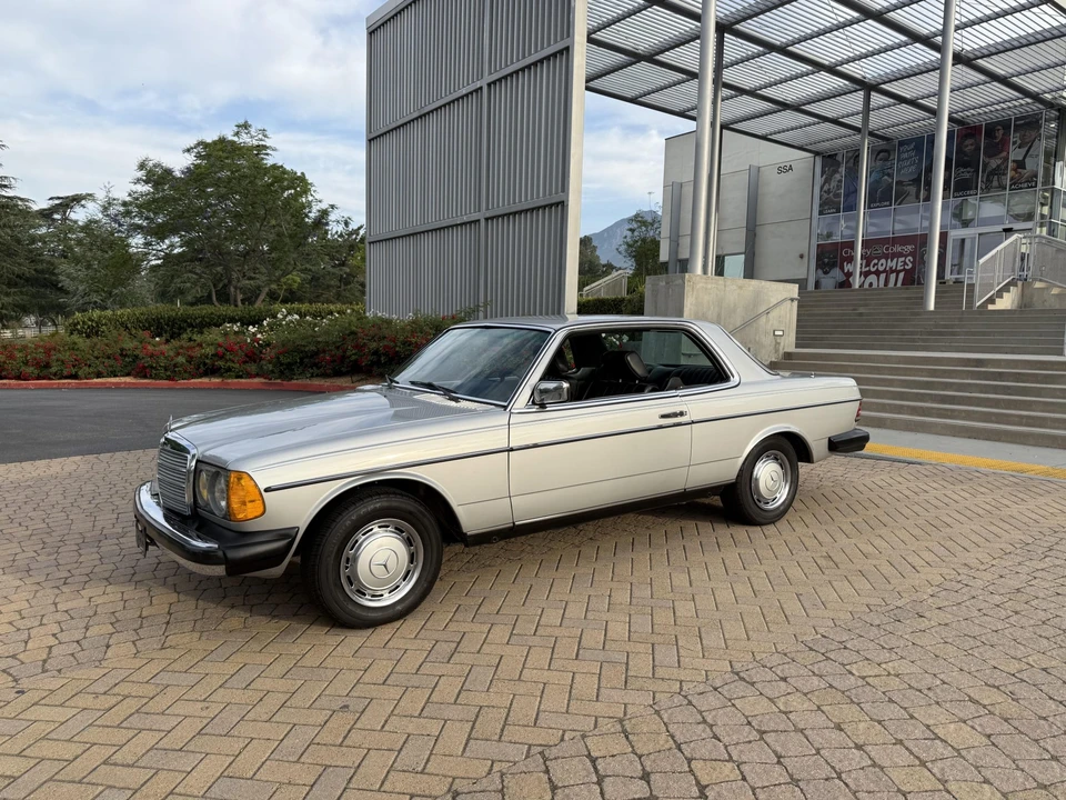 1978 Mercedes-Benz W123 Coupe (C123) - Image 15 of 31