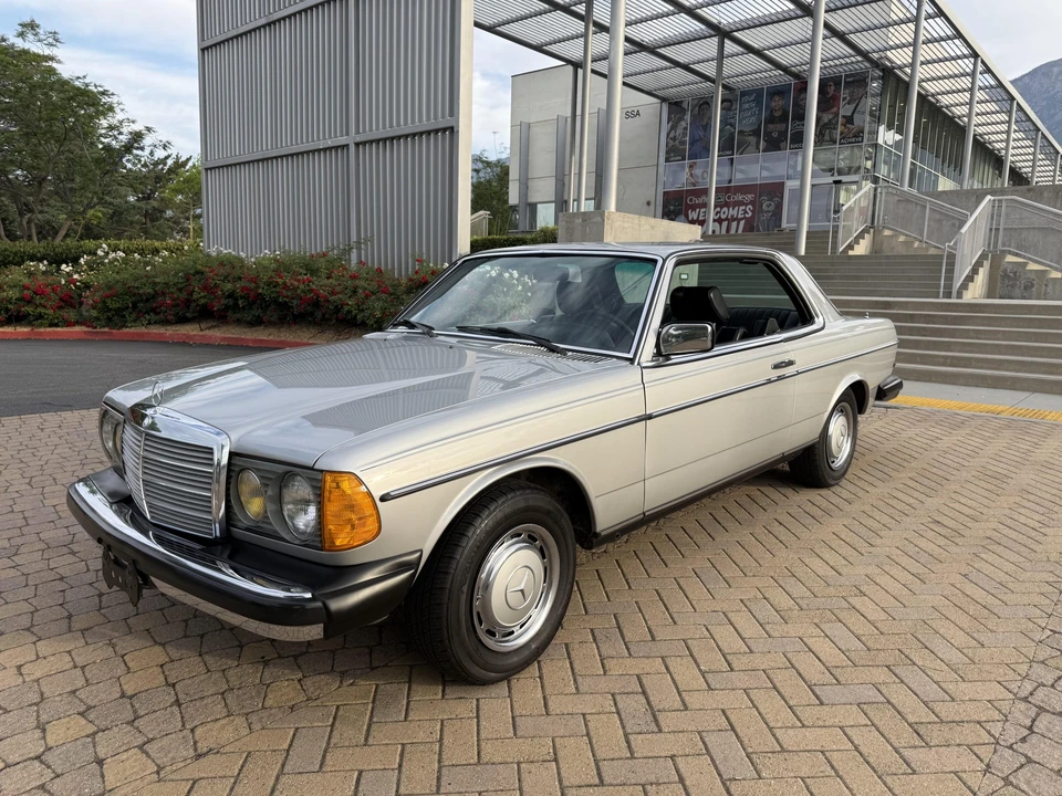 1978 Mercedes-Benz W123 Coupe (C123) - Image 13 of 31