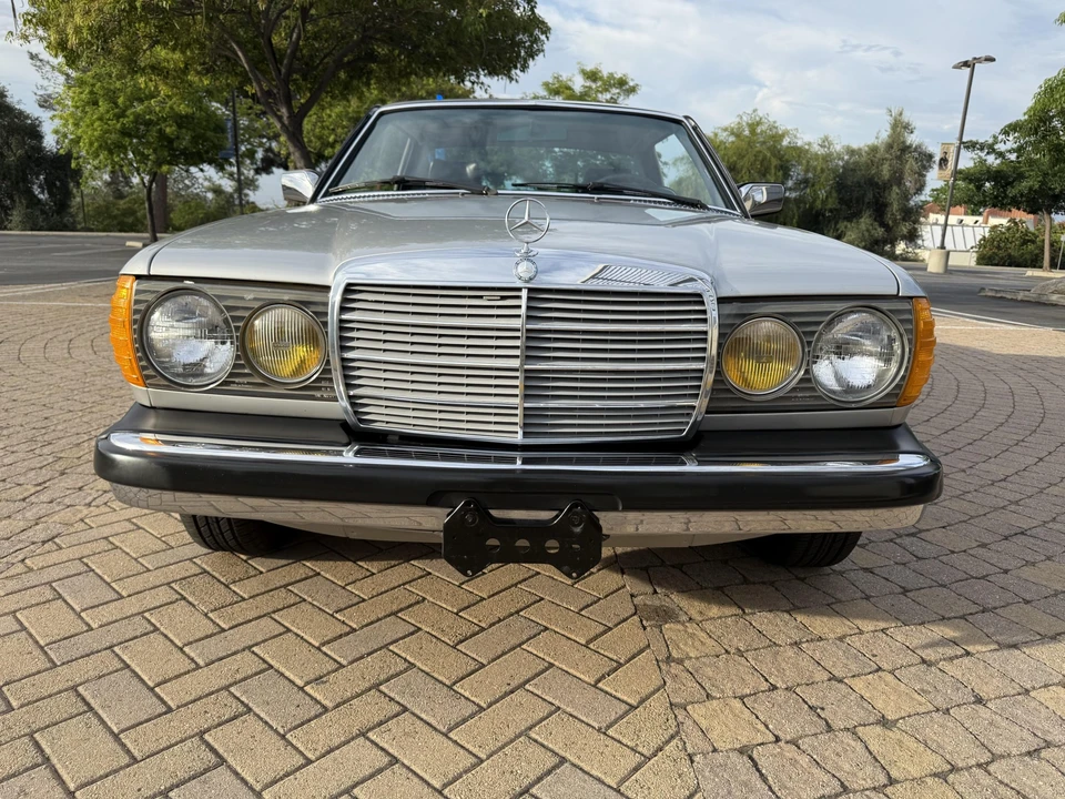 1978 Mercedes-Benz W123 Coupe (C123) - Image 7 of 31