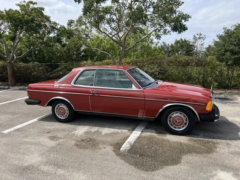 1978 Mercedes-Benz W123 Coupe (C123) - Image 8 of 31