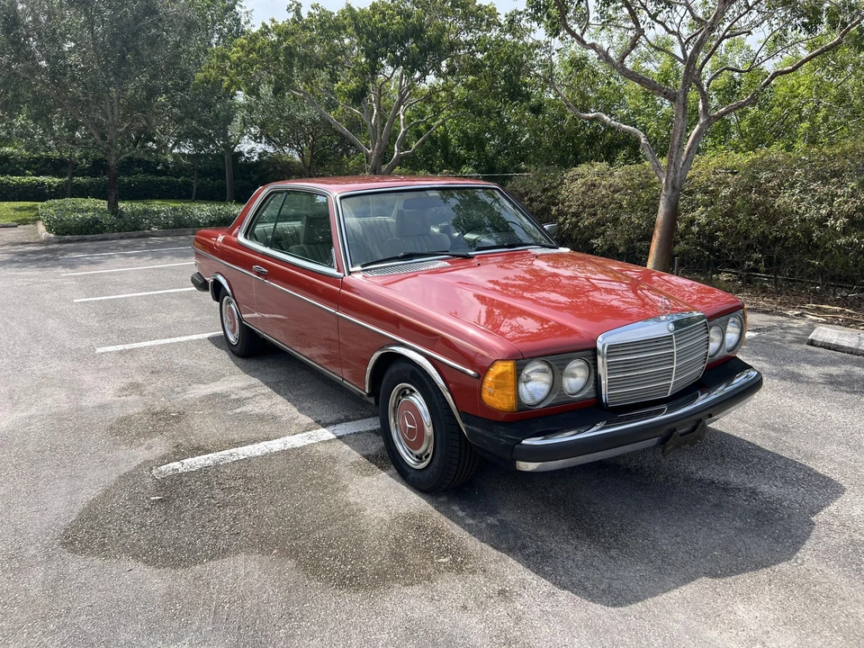 1978 Mercedes-Benz W123 Coupe (C123) - Image 5 of 31