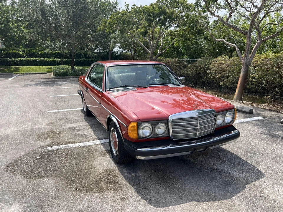 1978 Mercedes-Benz W123 Coupe (C123) - Image 4 of 31