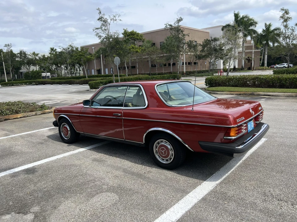 1978 Mercedes-Benz W123 Coupe (C123) - Image 15 of 31