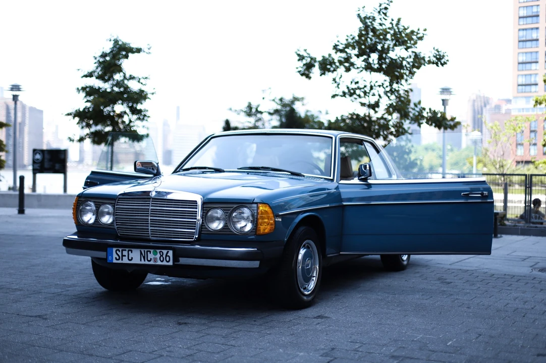 1978 Mercedes-Benz W123 Coupe (C123) - Image 8 of 31