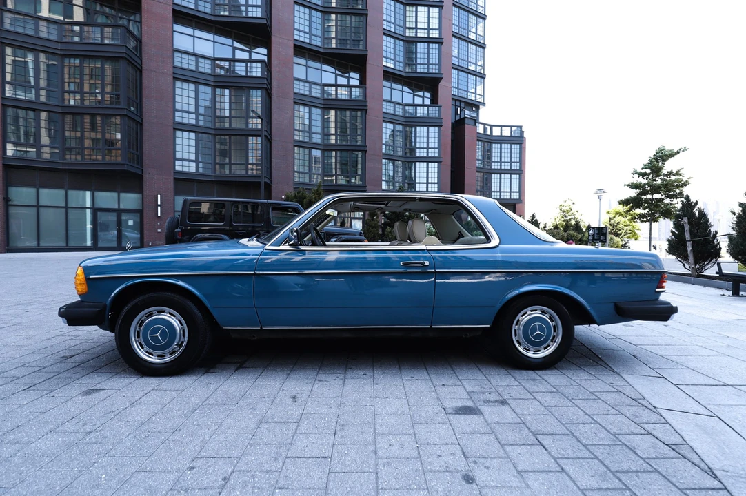 1978 Mercedes-Benz W123 Coupe (C123) - Image 11 of 31