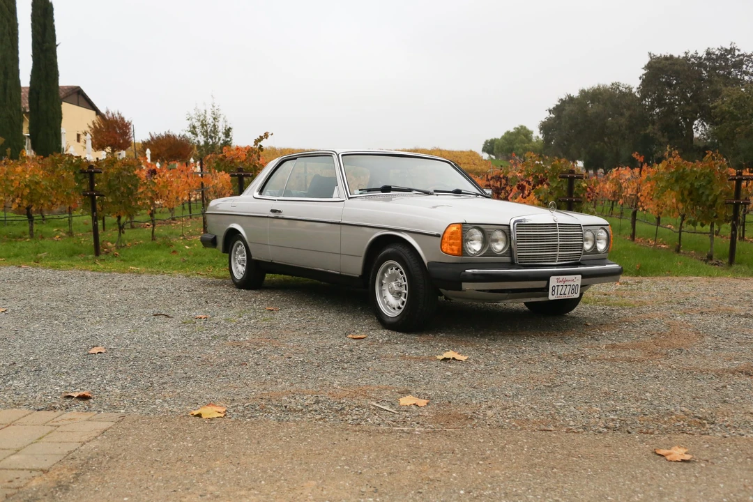 1978 Mercedes-Benz W123 Coupe (C123) - Image 2 of 31