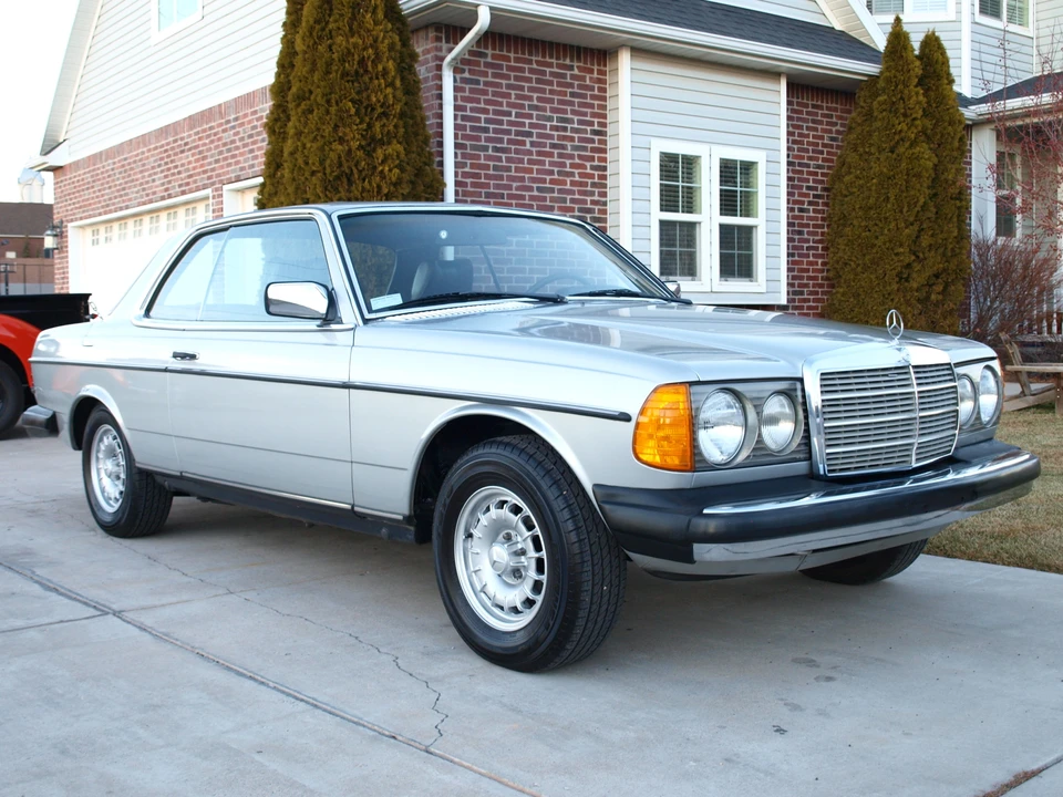 1978 Mercedes-Benz W123 Coupe (C123) - Image 5 of 31