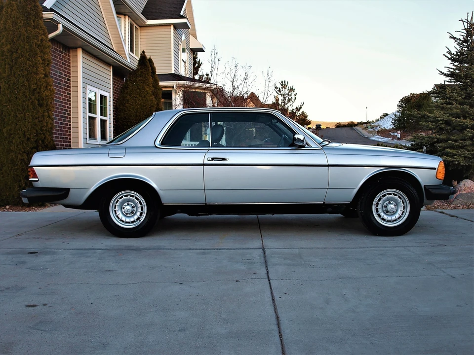 1978 Mercedes-Benz W123 Coupe (C123) - Image 14 of 31