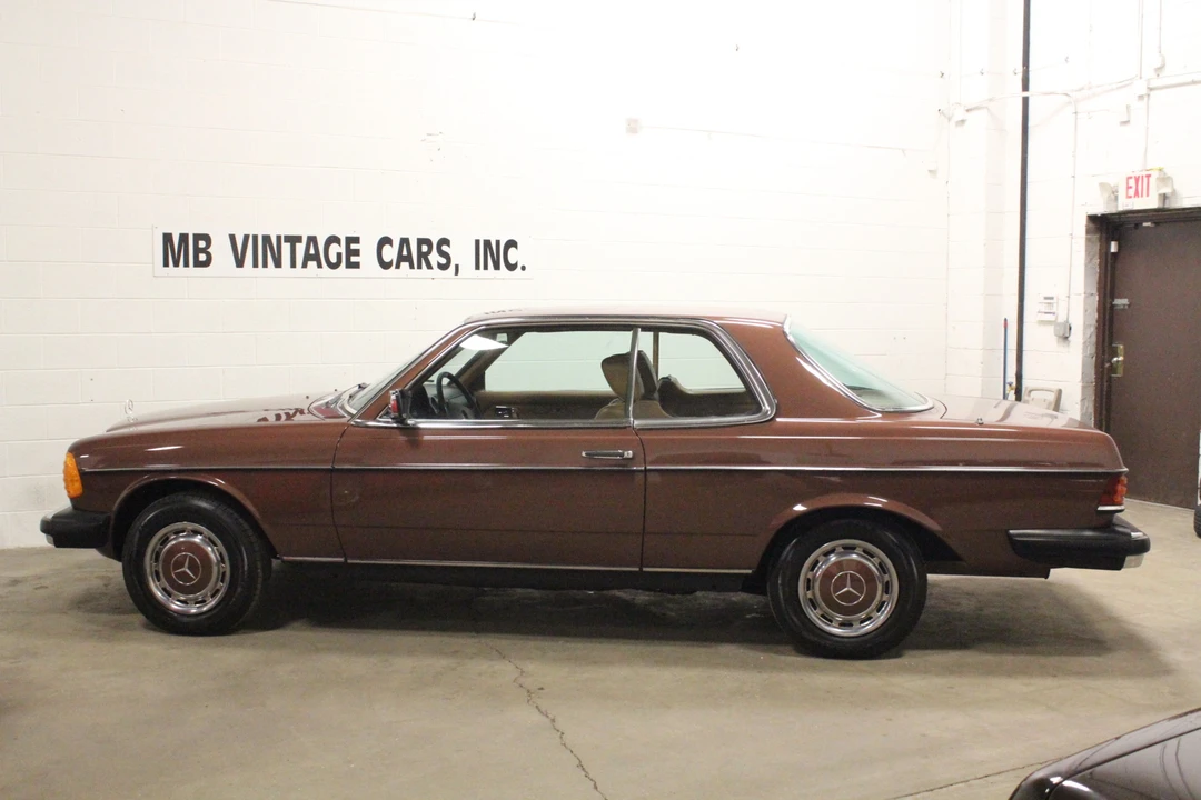 1978 Mercedes-Benz W123 Coupe (C123) - Image 12 of 31