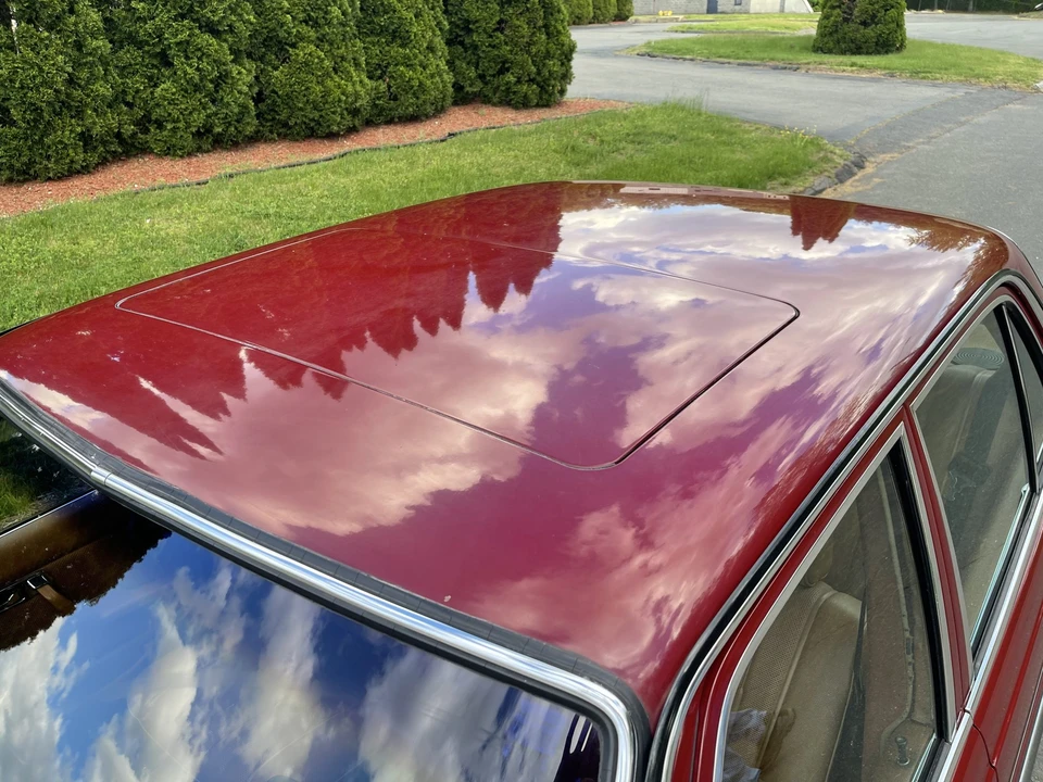 1978 Mercedes-Benz W123 Sedan - Image 26 of 31