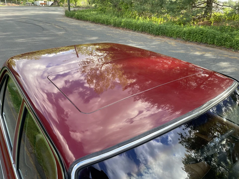 1978 Mercedes-Benz W123 Sedan - Image 25 of 31