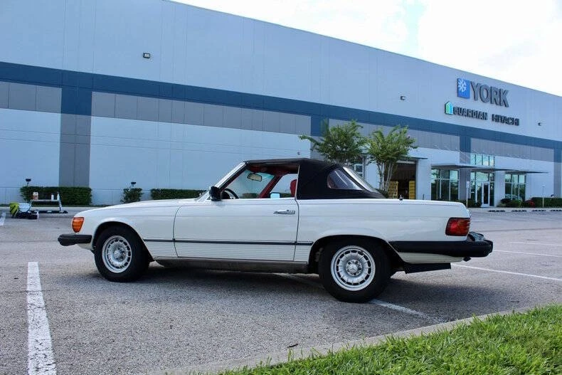 1978 Mercedes-Benz R107 SL-Class - Image 9 of 31