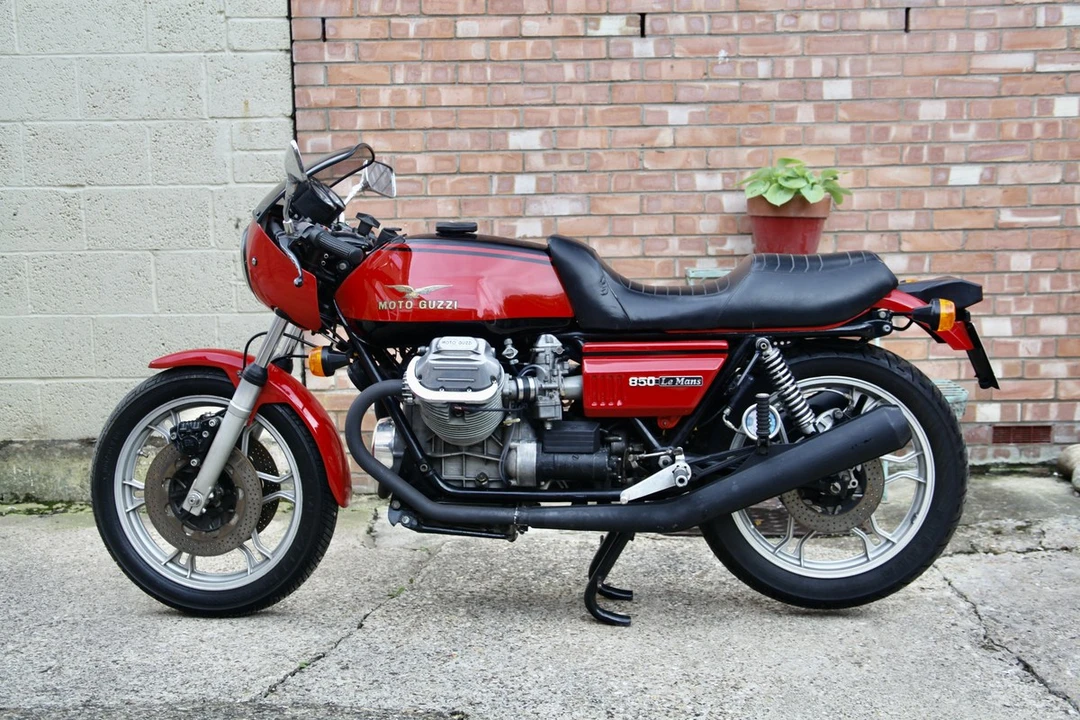 1978 Moto Guzzi Le Mans - Image 2 of 30