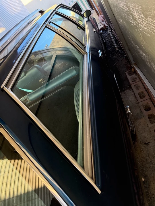 1978 Oldsmobile Custom Cruiser - Image 9 of 14