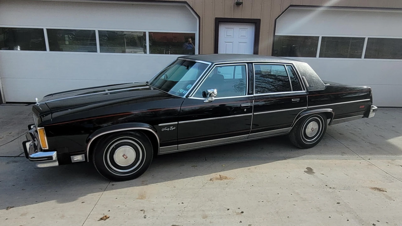 1978 Oldsmobile 98 - Image 9 of 9