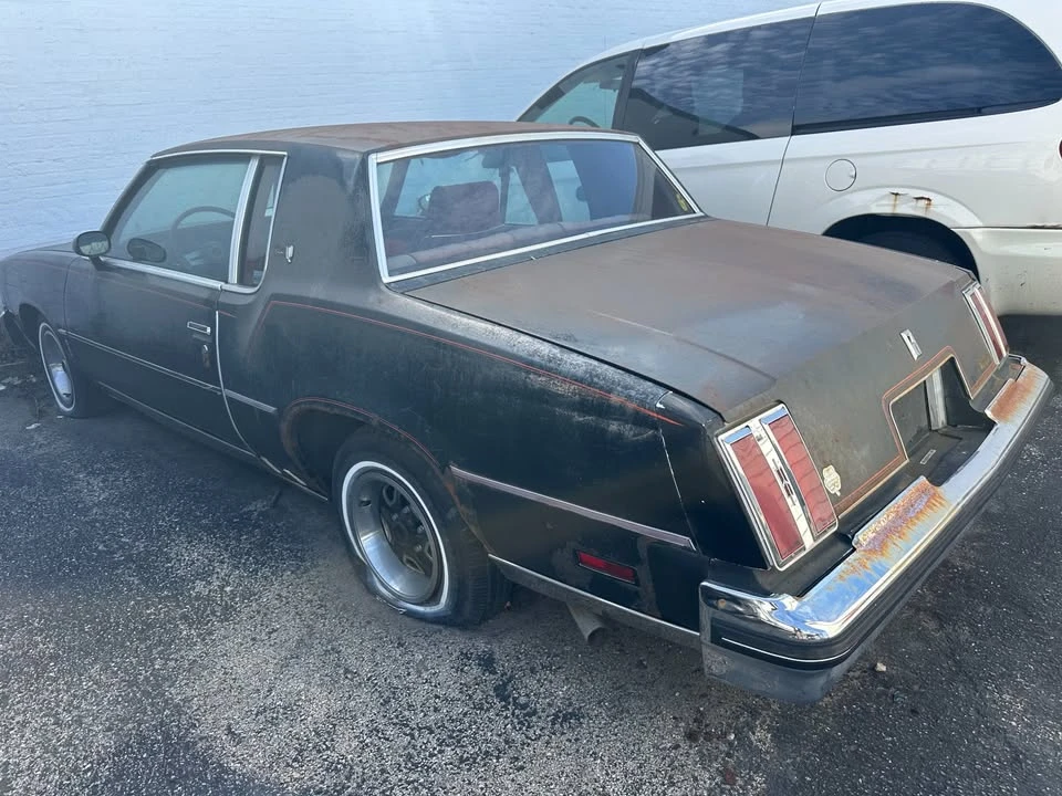 1978 Oldsmobile Cutlass 5th Gen - Image 4 of 9